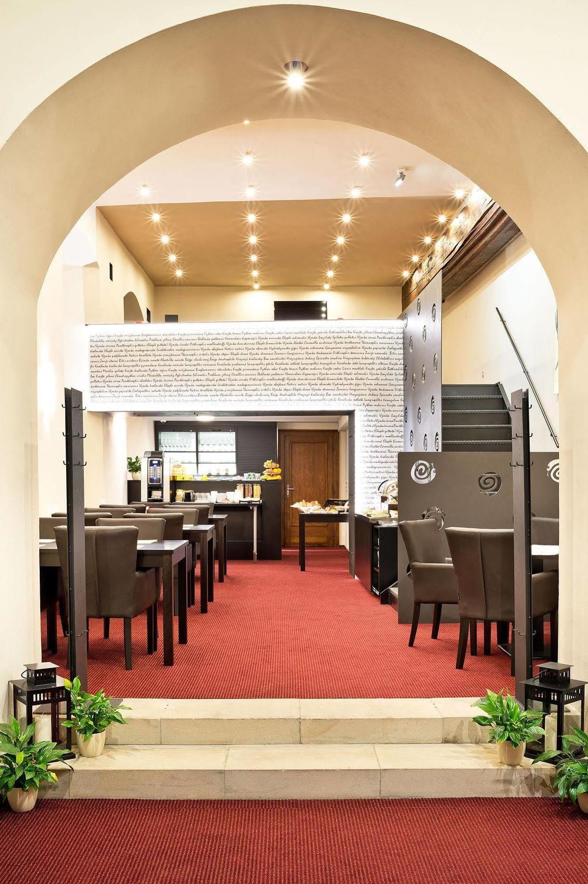 Hotel U Hada Žatec Exterior foto